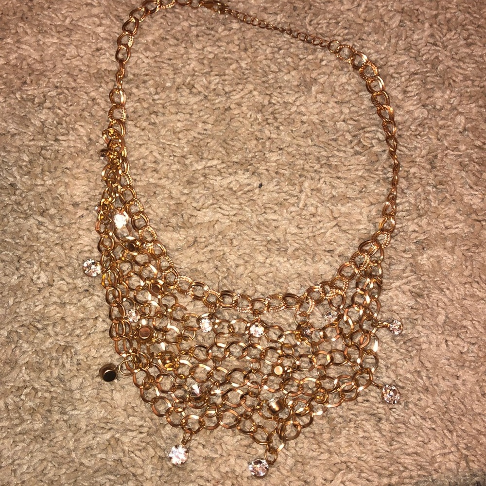 Gold party necklace